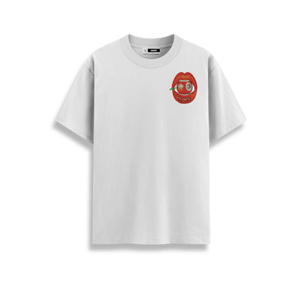 PLAYERA - CHERRY LOVE EMBROIDERED